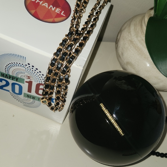 Rare! Black Pearl Sphere Bag. 2016 VIP Gift From Dubai! Incredibly Hard To Find! - Picture 10 of 11